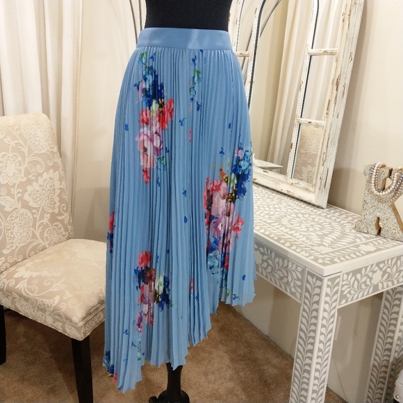 🍒NWT🍒 TED BAKER ASYMMETRICAL PLEATED SKIRT - Picture 3 of 11